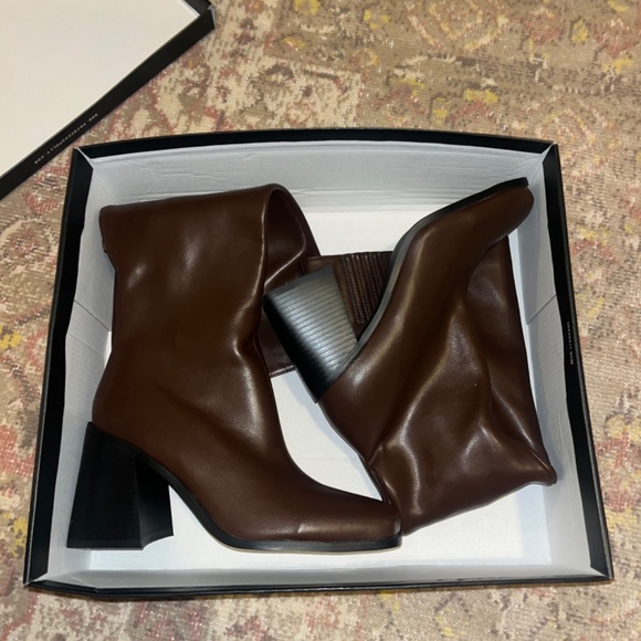 Princess Polly Renzo brown Knee High Boots size 7 - Picture 3 of 4